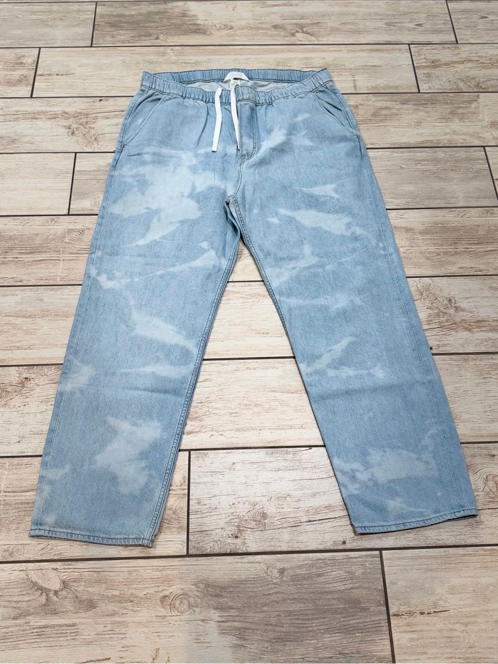 H&M Light Blue Tie-Dye Relaxed Jeans with Drawstring